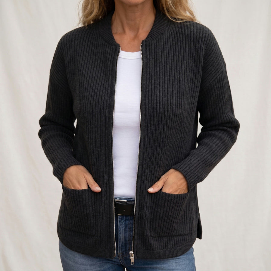 Annika™ | Cosy Zip-Up Cardigan with Deep Pockets